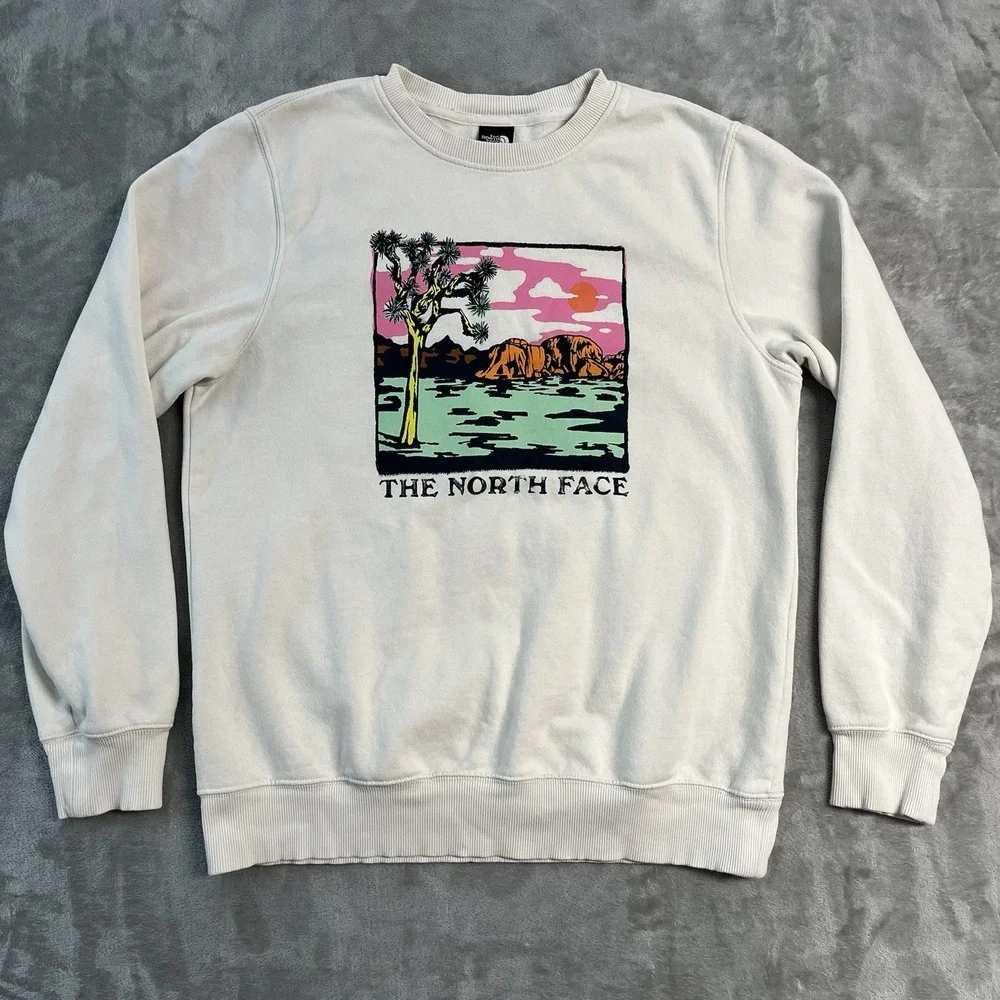The North Face Graphic Crewneck Sweatshirt Desert Landscape Logo Mens M EUC